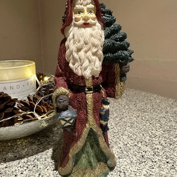 Santa - Picture 1 of 3